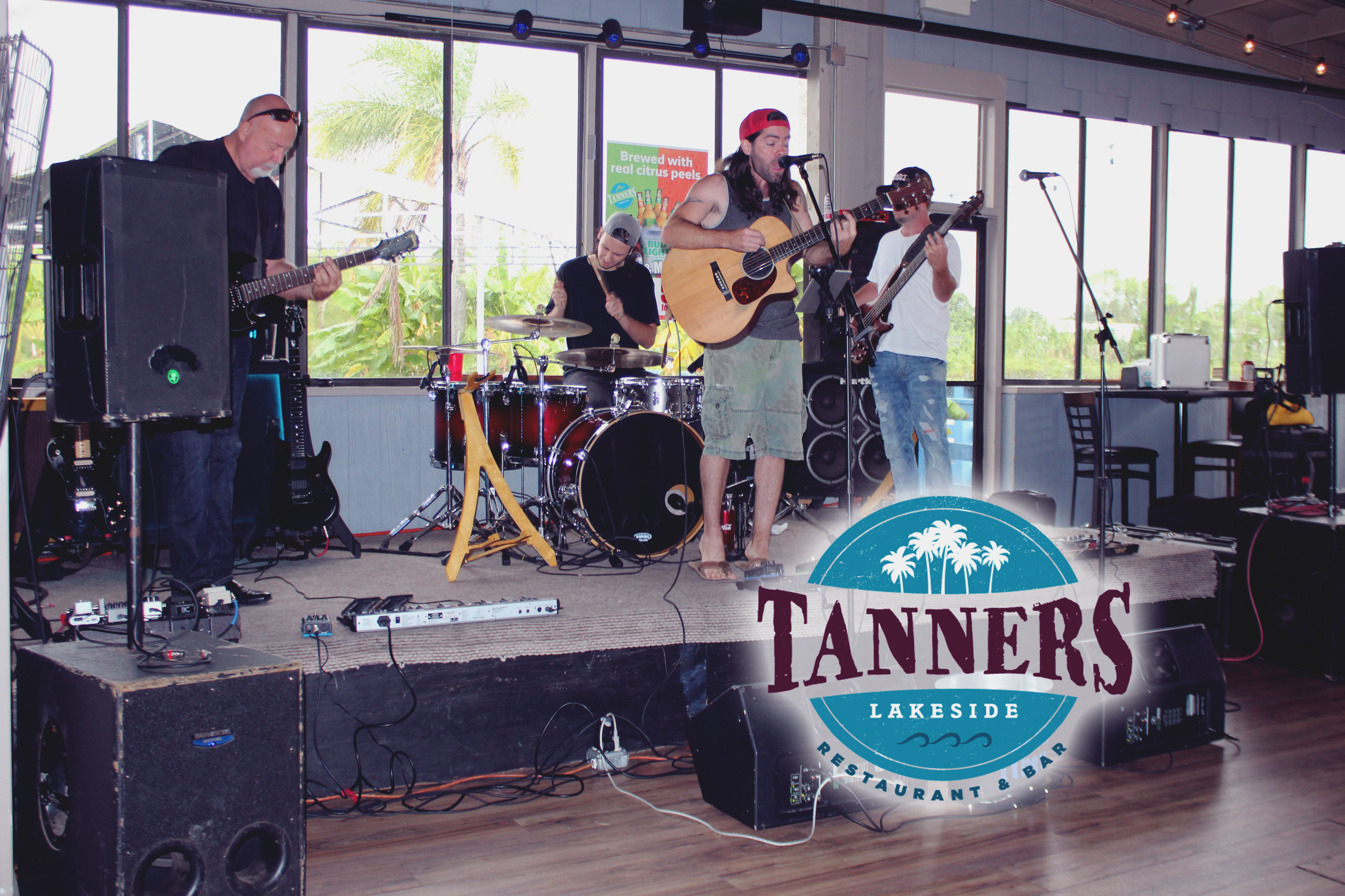 Tanners Lakeside Restaurant and Bar in Winter Haven, FL 1006 South