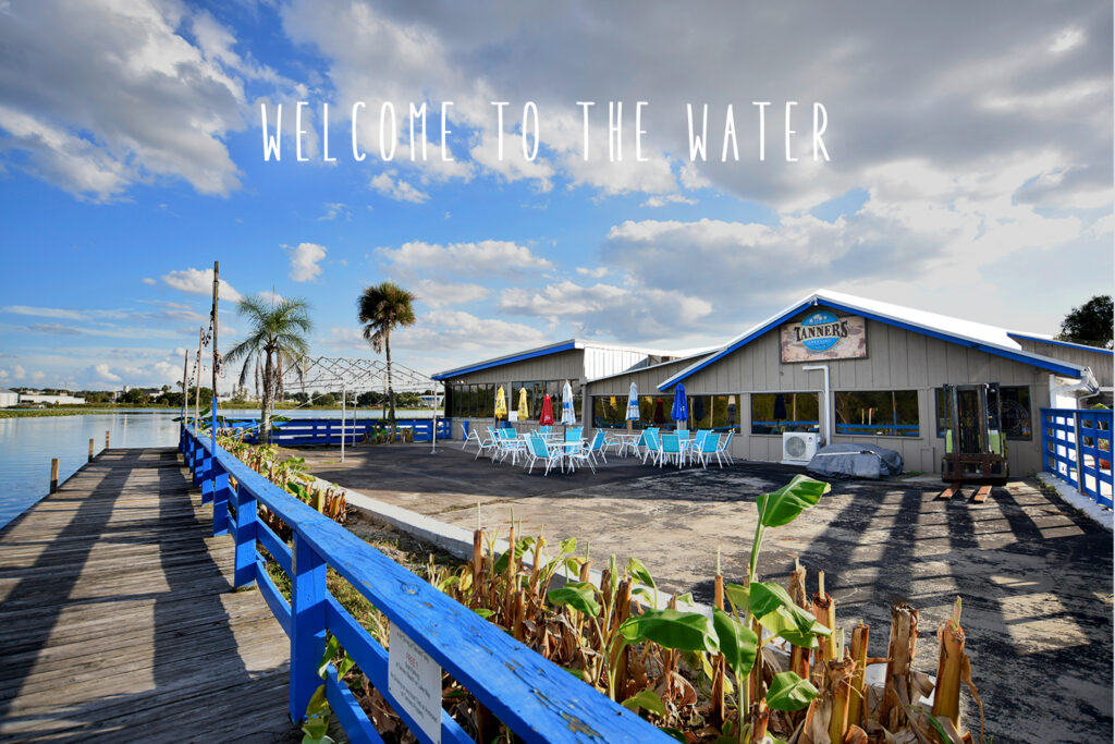 Tanners Lakeside Restaurant and Bar in Winter Haven, FL 1006 South